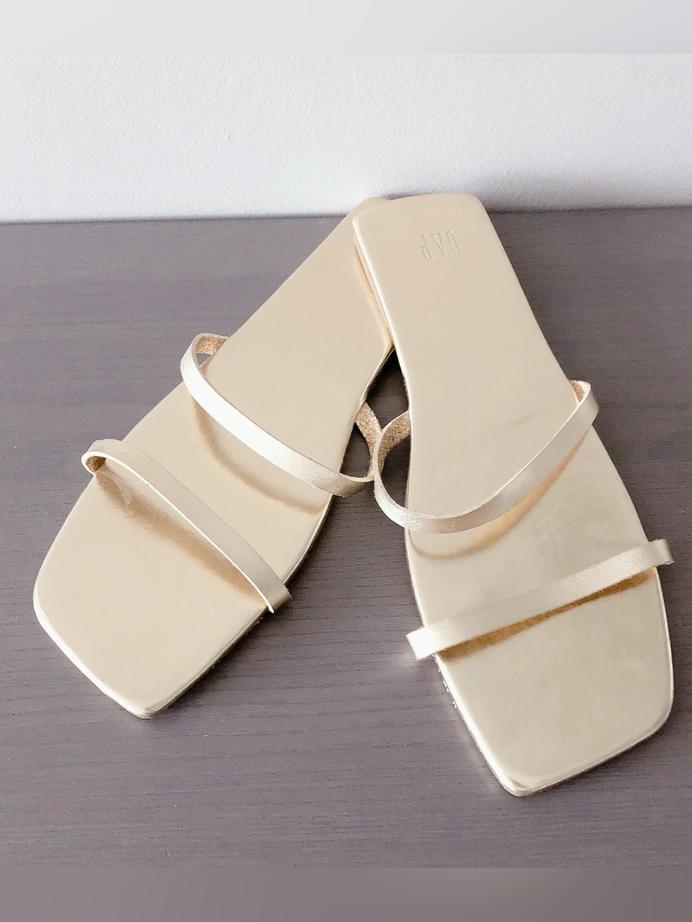Gap Square Toe Sandals Gold Size 10 women's shoes slides - Picture 4 of 15